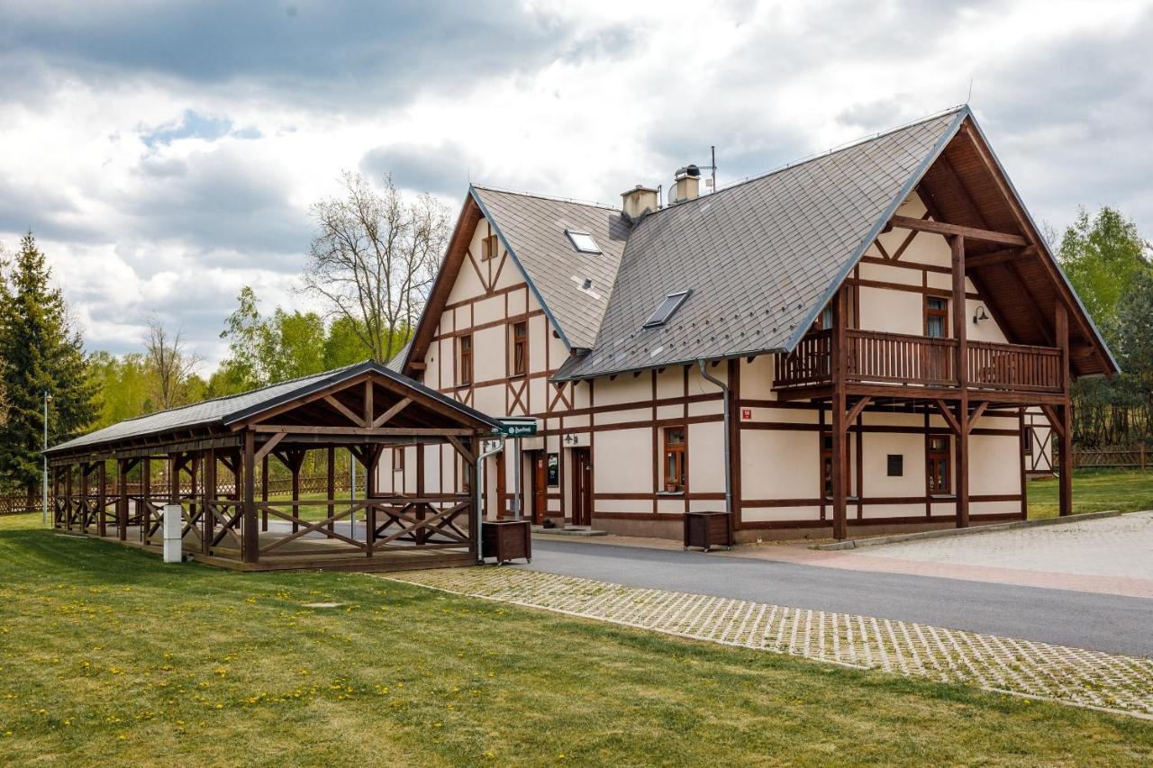 Farma Hory Hotell Karlsbad Exteriör bild