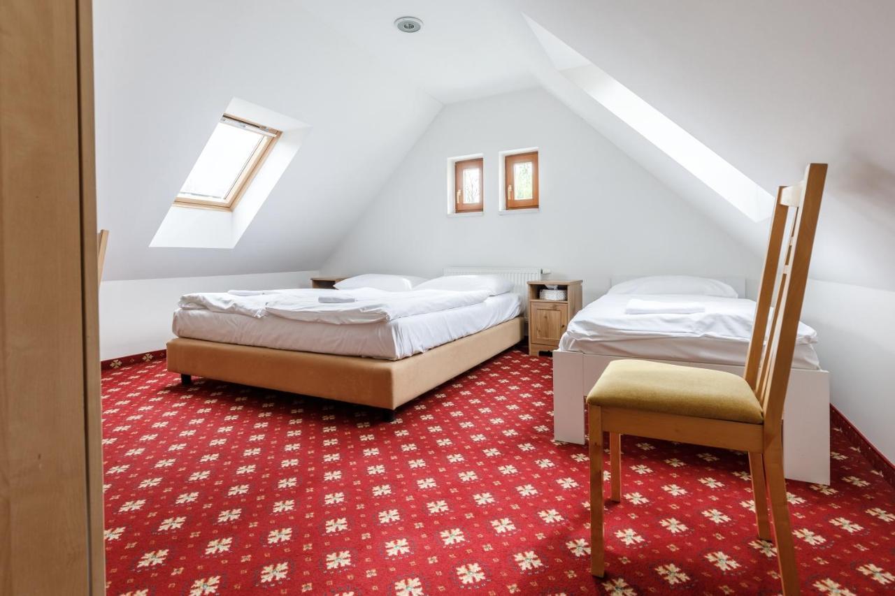 Farma Hory Hotell Karlsbad Exteriör bild