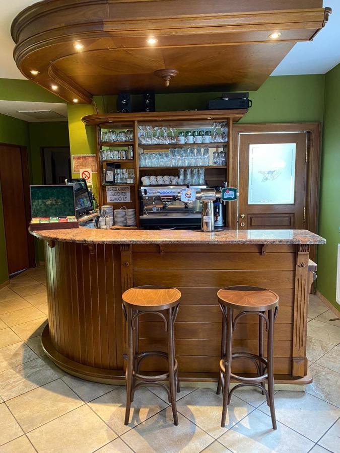 Farma Hory Hotell Karlsbad Exteriör bild