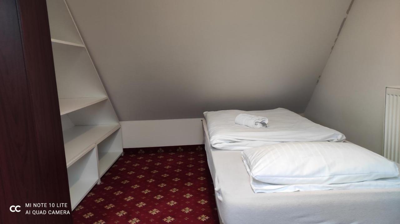 Farma Hory Hotell Karlsbad Exteriör bild